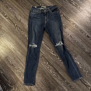 Levi’s 721 high rise jeans